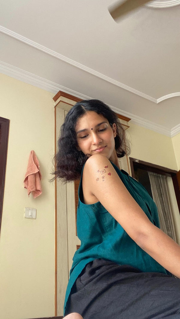 Real customer wearing The Alipore Post Postcard