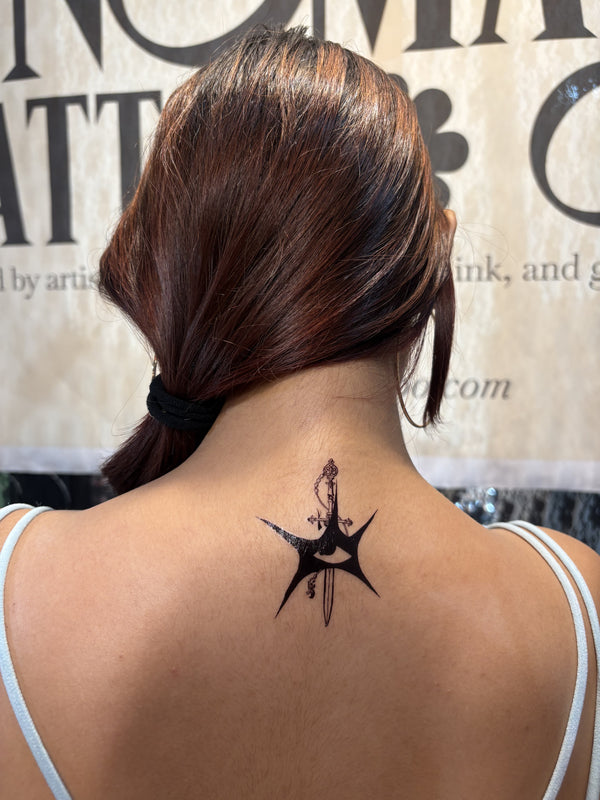 Real customer wearing Prophecy of Blooded Daggers